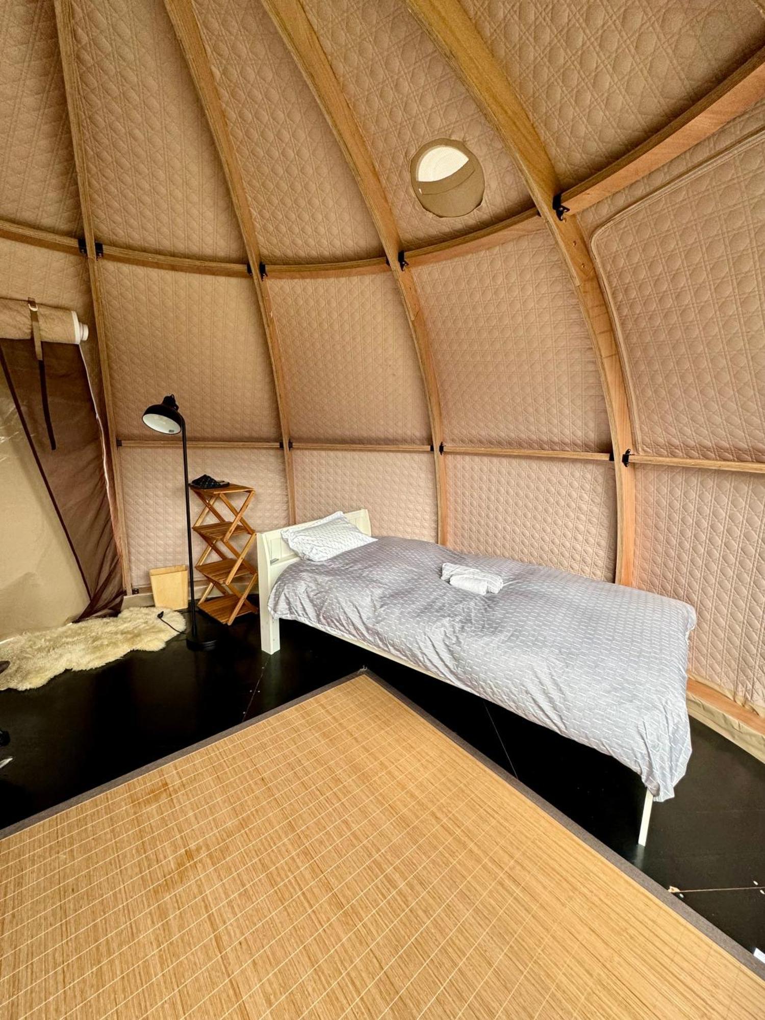 Hôtel Fuji Dome Glamping à Fujikawaguchiko Extérieur photo